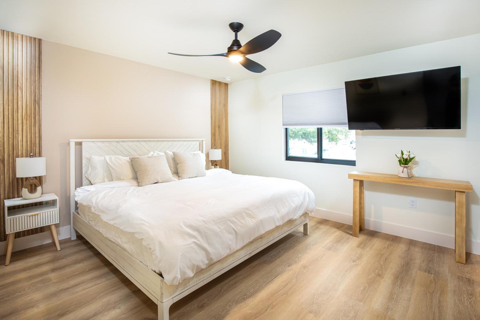 The Boho Bliss - Lakeview Elegance 3Miles Downtown North North Naples Extérieur photo